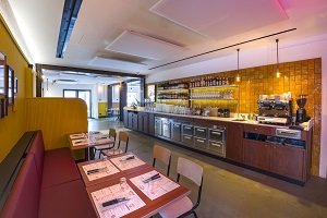 Pizzeria Berberè a Bologna, la sala