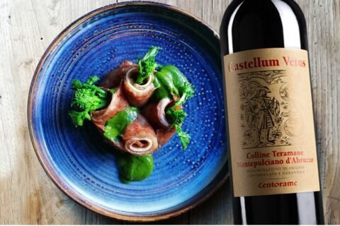 Millefoglie di cotechino e fontina con cime di rapa e Montepulciano d’Abruzzo Colline Teramane Castellum Vetus 2019 Centorame