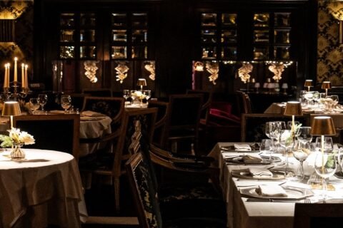 Jacky O' Roma, la sala