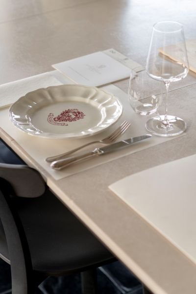 Poderi Luigi Einaudi, sala degustazione