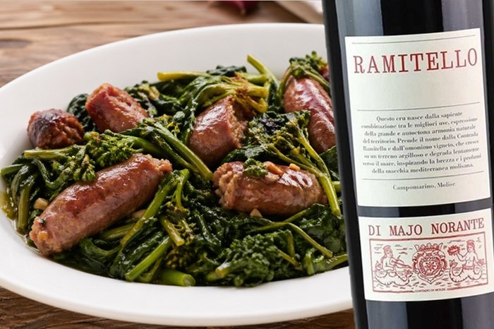 Salsicce e friarelli in abbinamento al Ramitello Di Majo Norante
