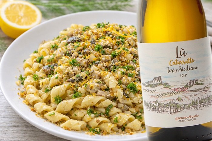 Busiate alici, finocchietto e limone con Catarratto Lu Gaetano di Carlo