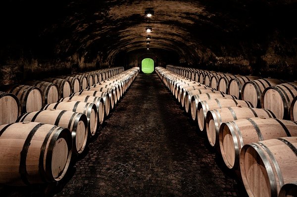Winery San Michele Appiano, barrique cellar