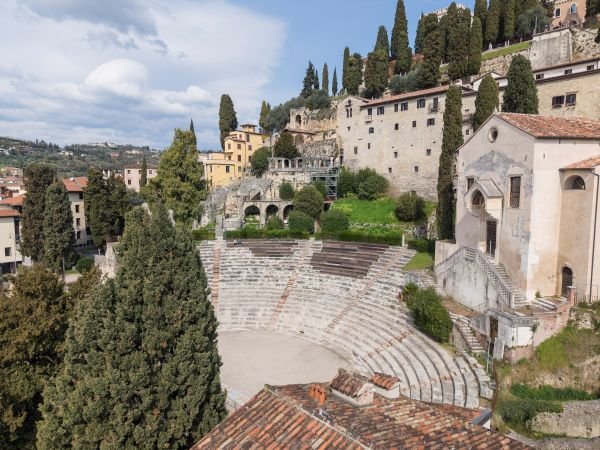 Roman Theater - Easter Wineries and Vineyards
