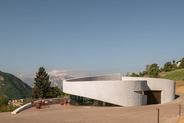 Moncalisse, esterno Tobias Kaser
