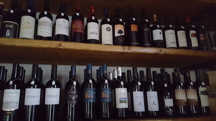 Osteria dei Merli Bolgheri, bottles