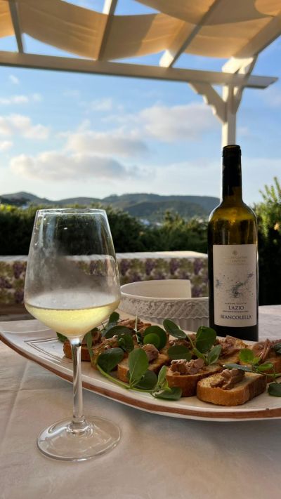 Antiche Cantine Migliaccio Ponza Biancolella