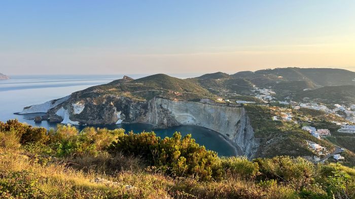 Antiche Cantine Migliaccio paesaggio Ponza